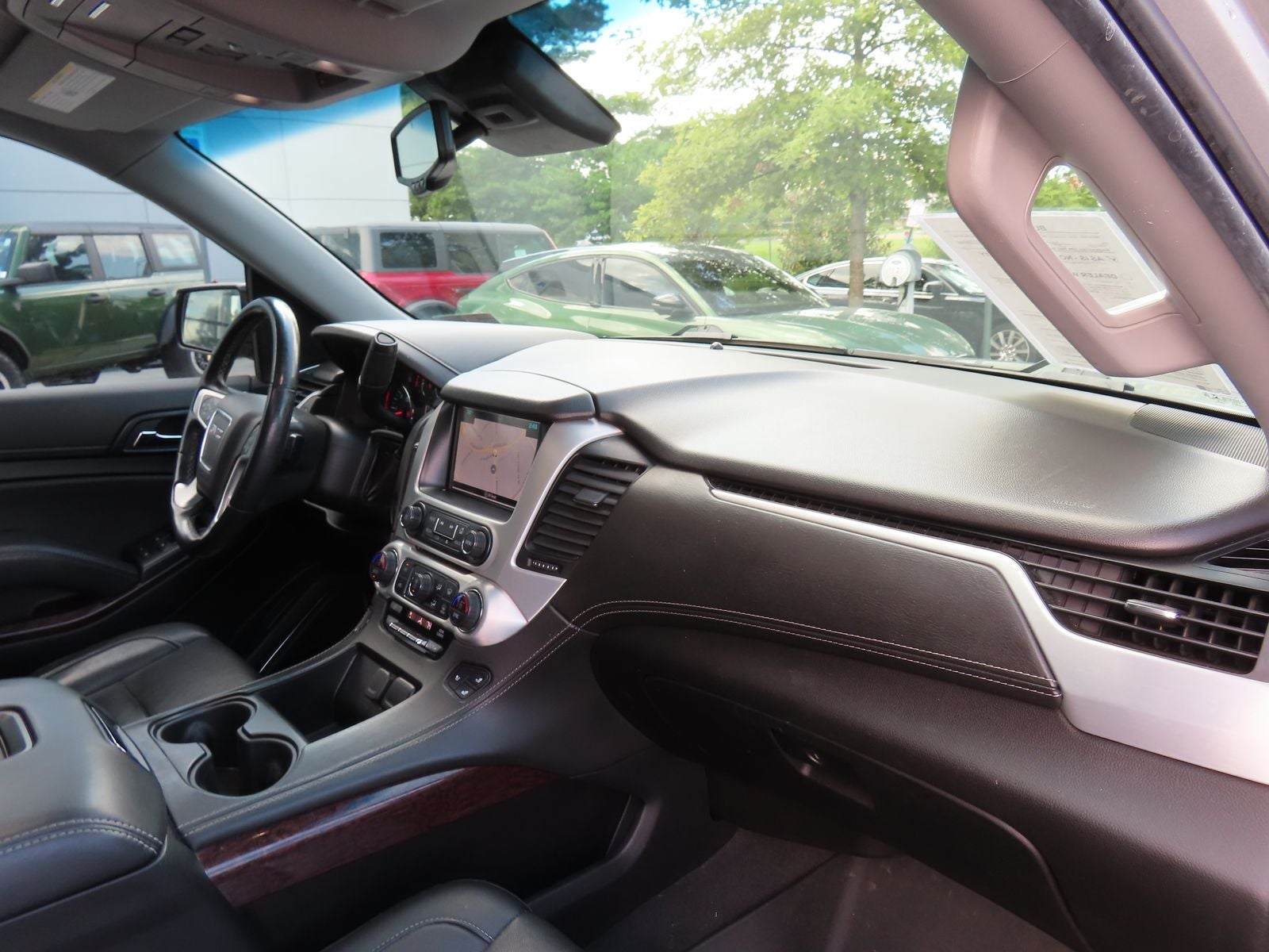 2019 GMC Yukon XL SLT