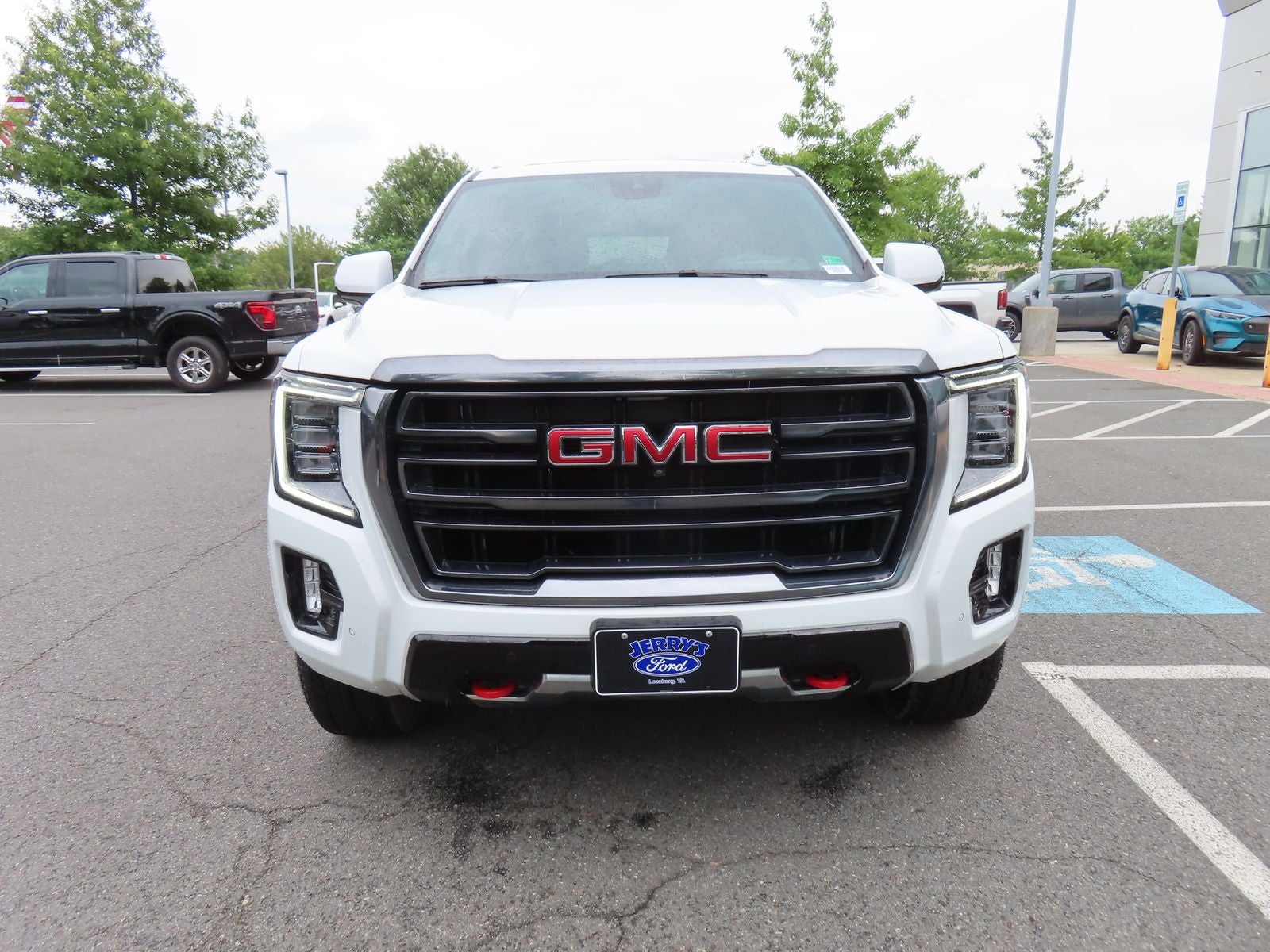 2024 GMC Yukon XL AT4