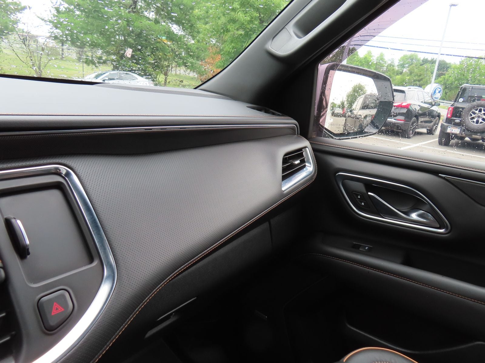 2024 GMC Yukon XL AT4