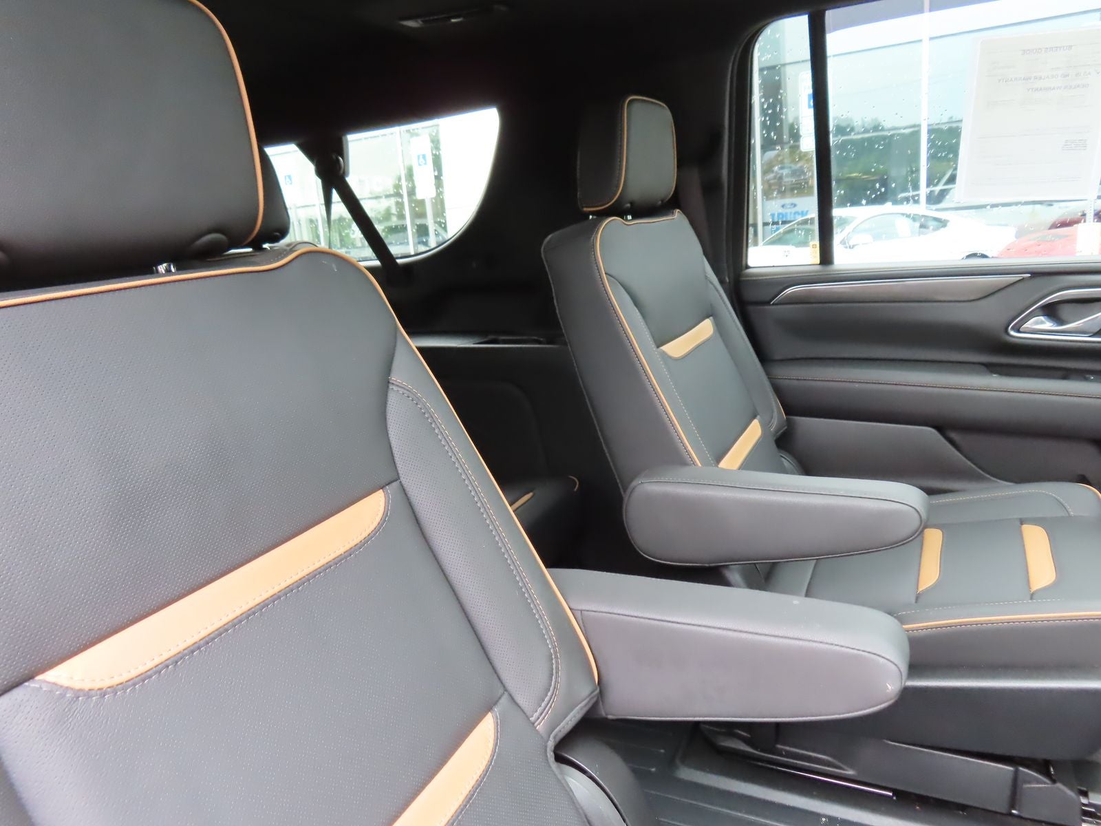 2024 GMC Yukon XL AT4