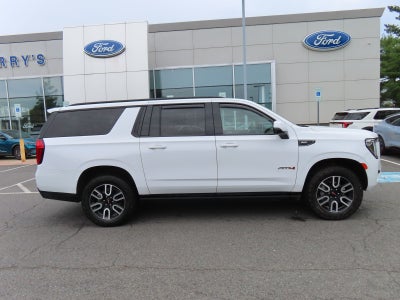 2024 GMC Yukon XL AT4
