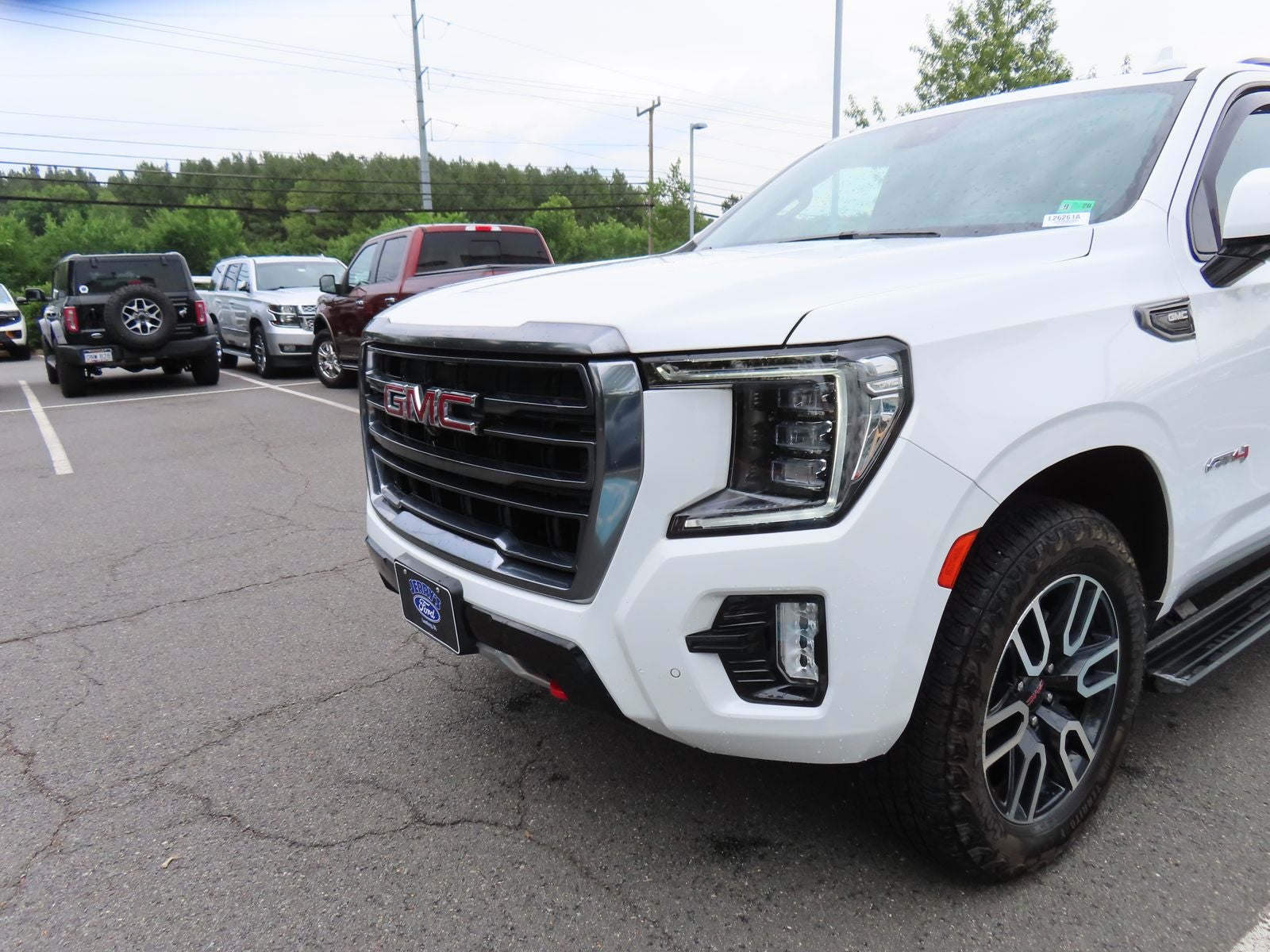 2024 GMC Yukon XL AT4