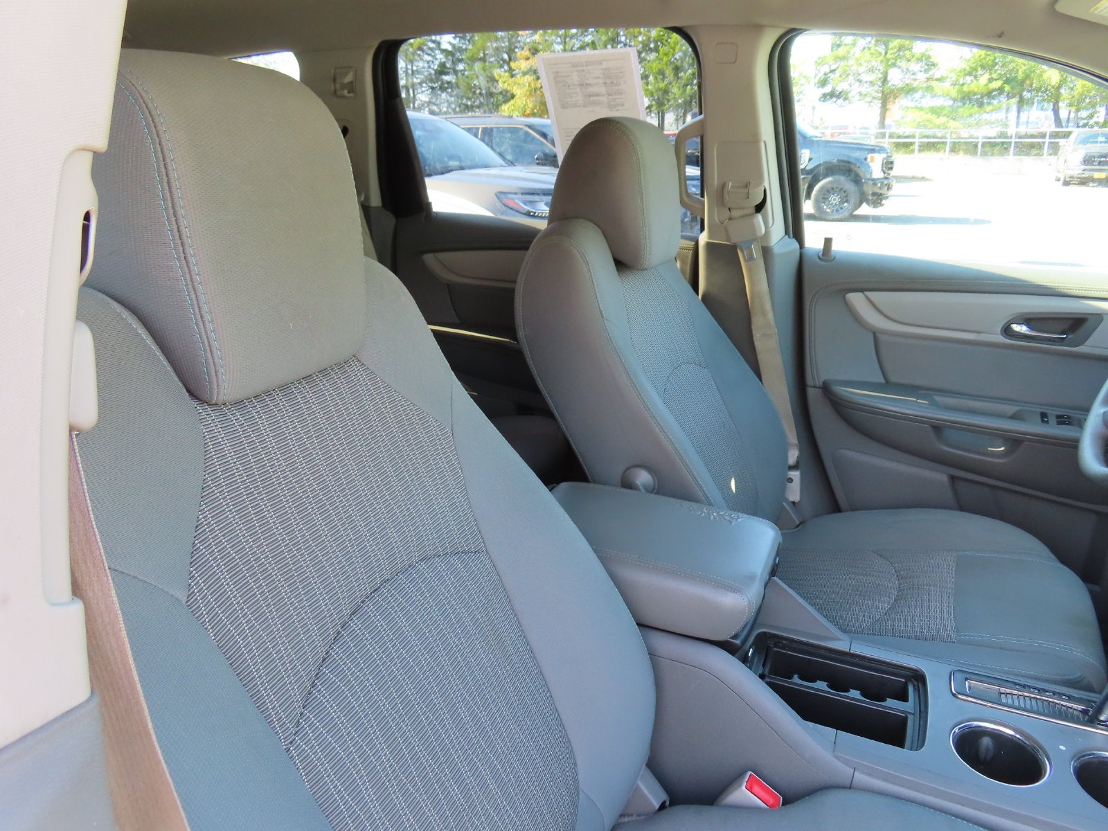 2017 Chevrolet Traverse LS