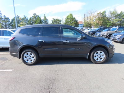 2017 Chevrolet Traverse LS
