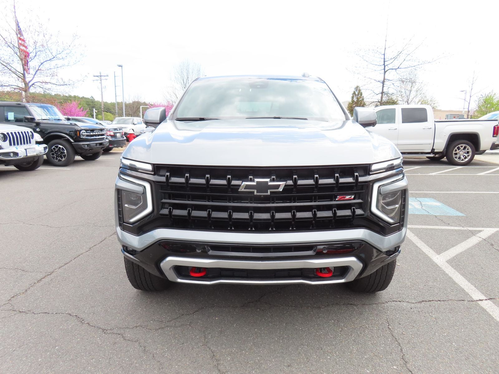 2025 Chevrolet Suburban Z71