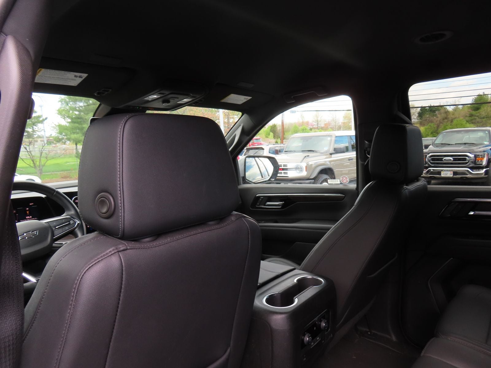 2025 Chevrolet Suburban Z71