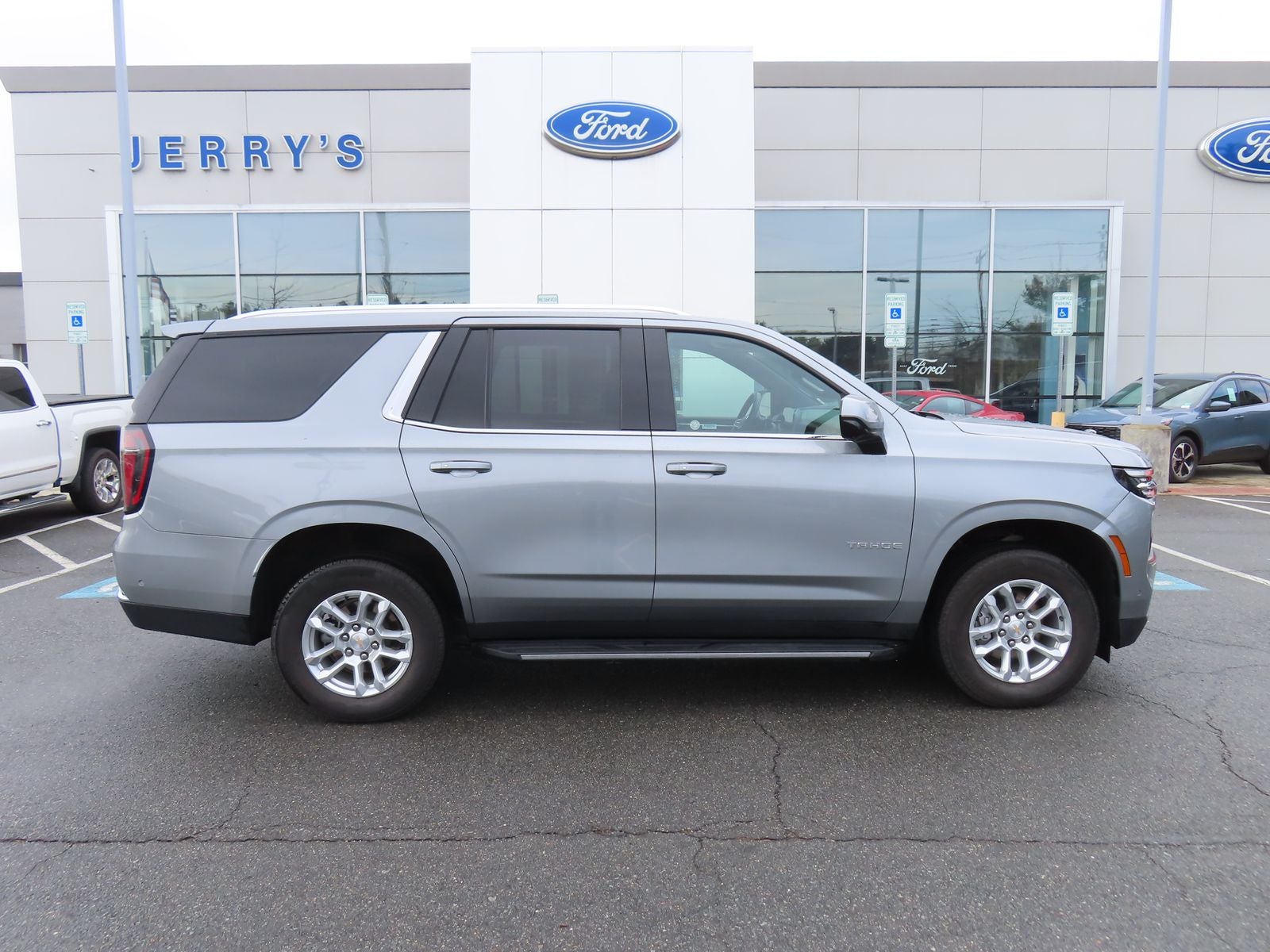 2025 Chevrolet Tahoe LT