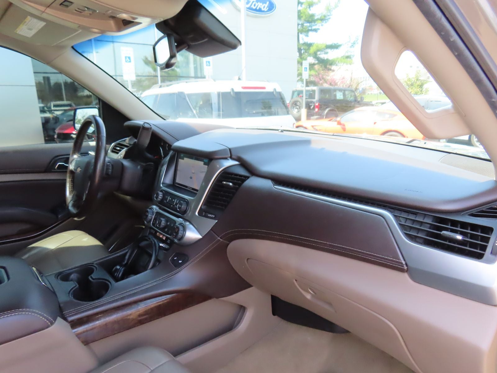 2017 Chevrolet Suburban LT