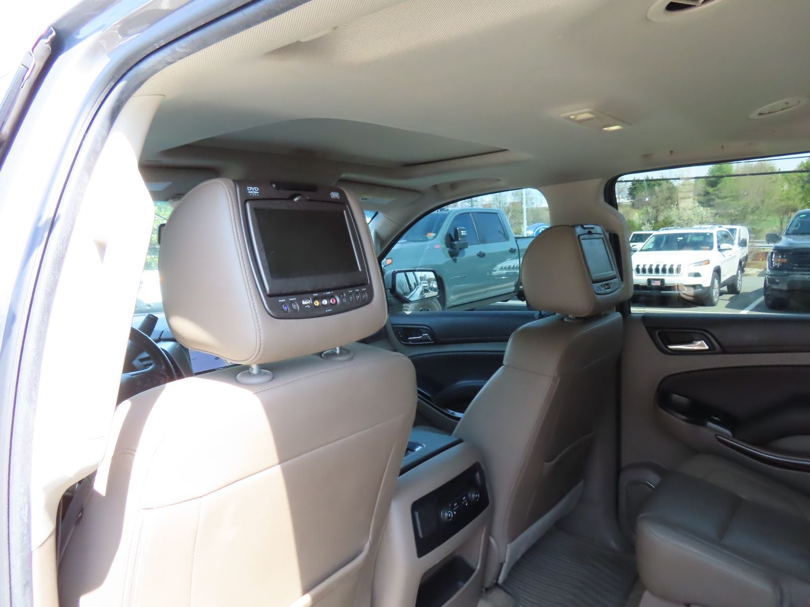2017 Chevrolet Suburban LT