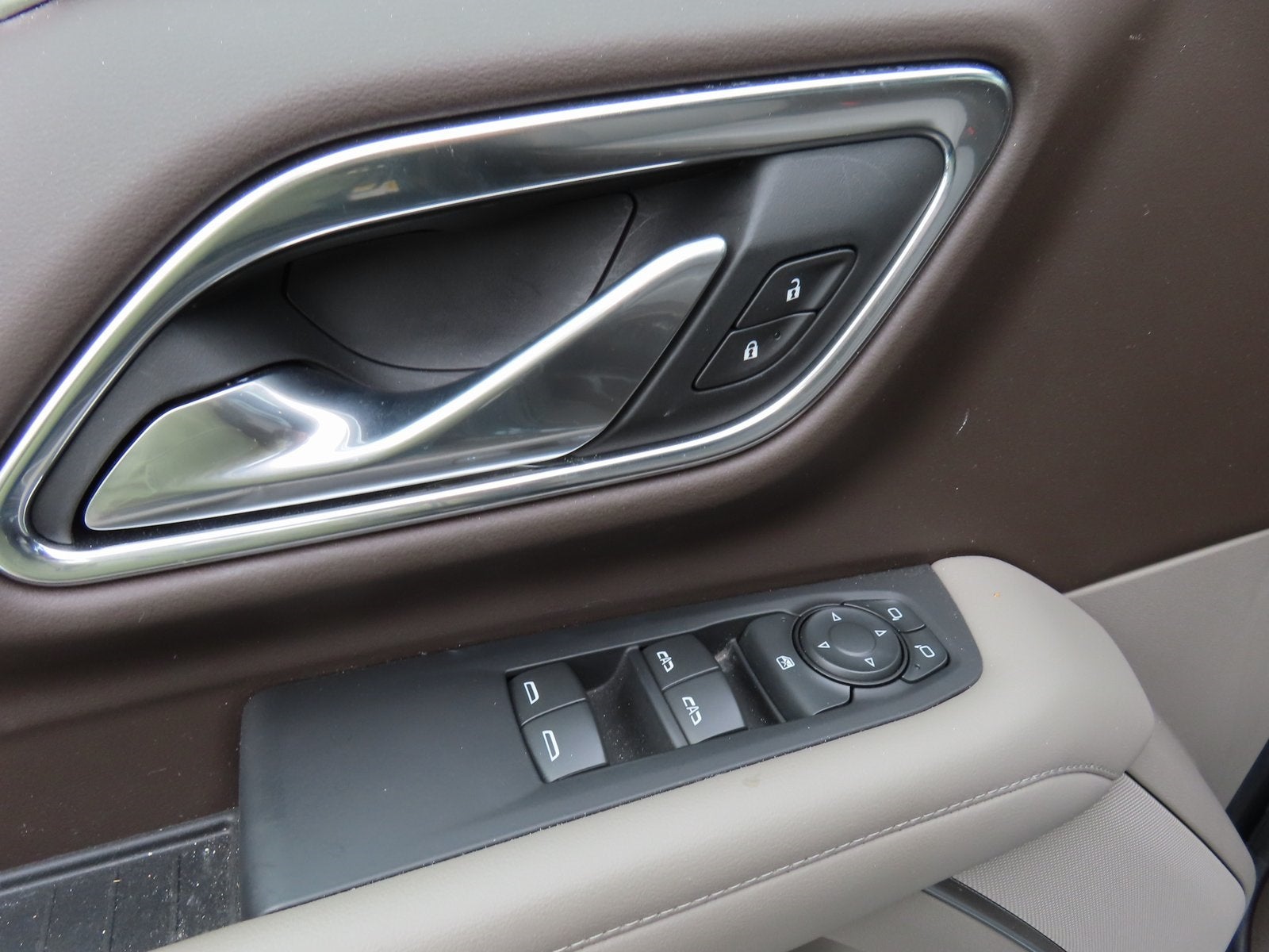 2021 Chevrolet Tahoe LS