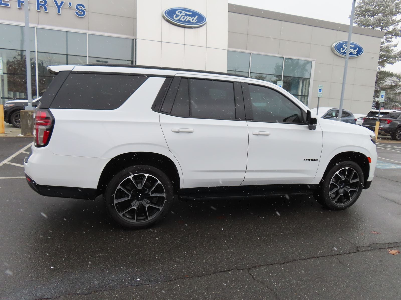 2021 Chevrolet Tahoe RST