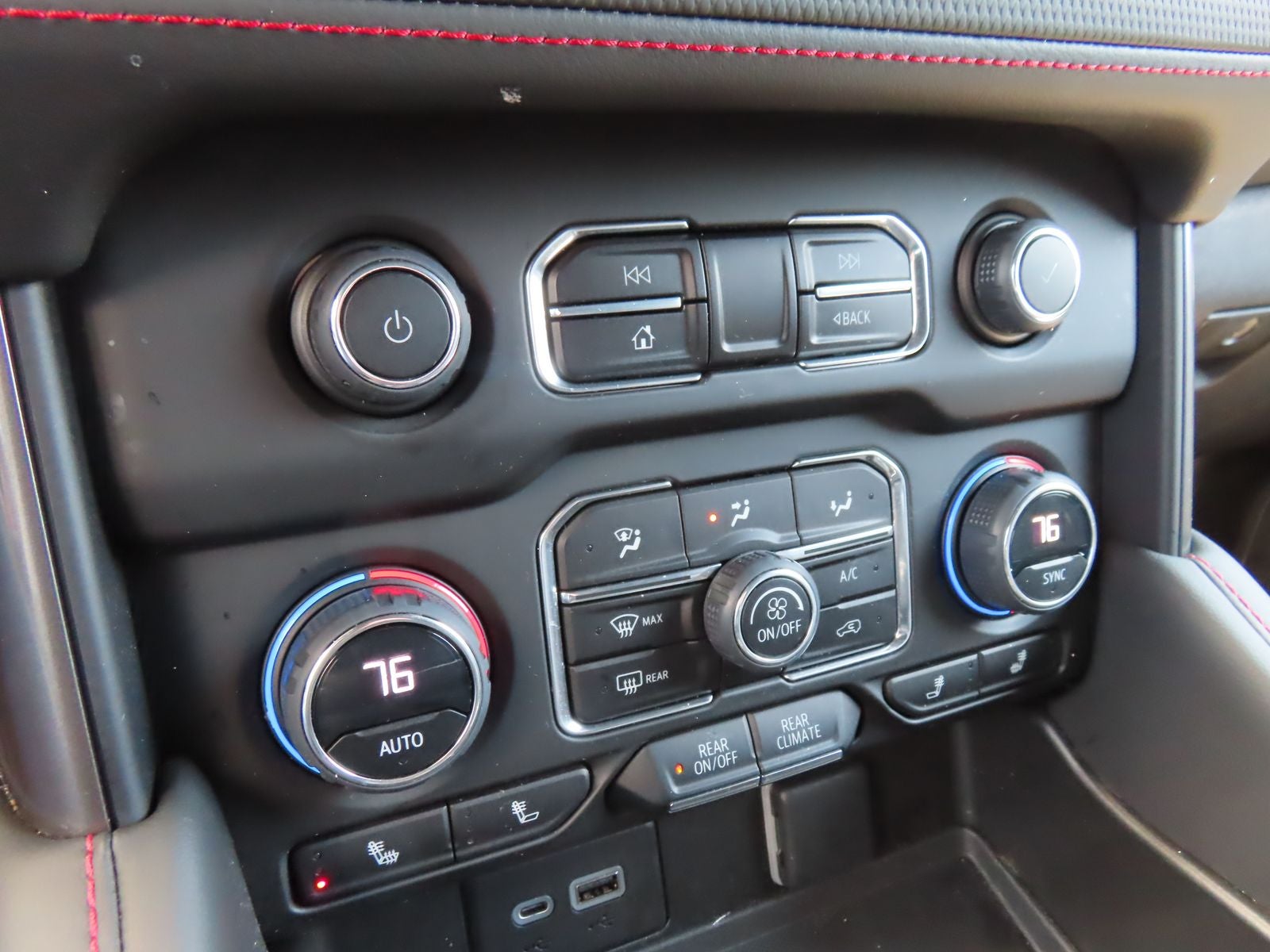 2023 Chevrolet Tahoe RST