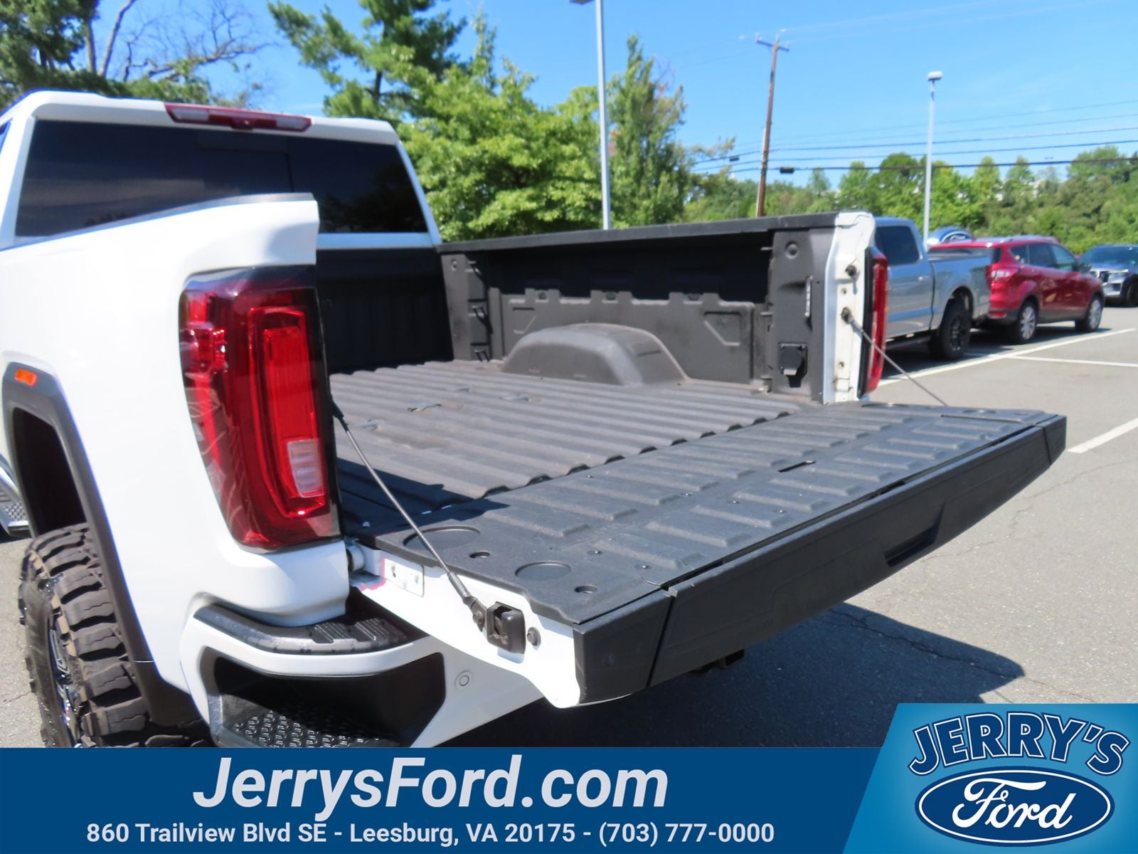 2023 GMC Sierra 2500HD AT4