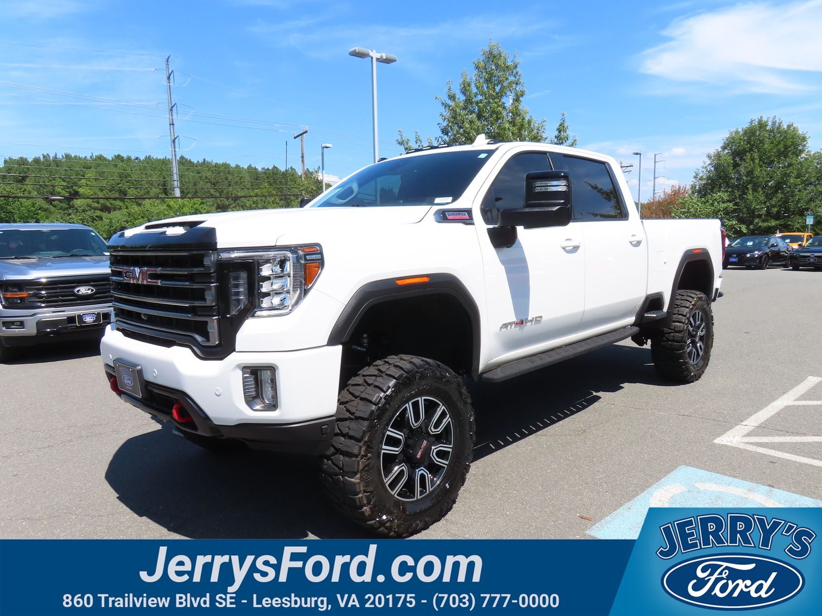 2023 GMC Sierra 2500HD AT4