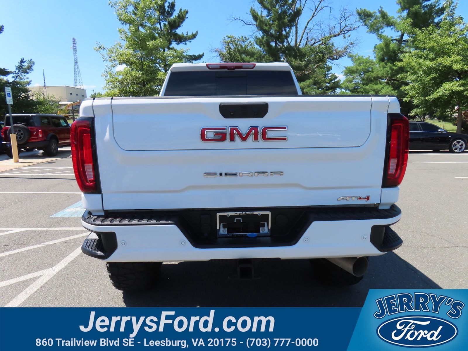 2023 GMC Sierra 2500HD AT4