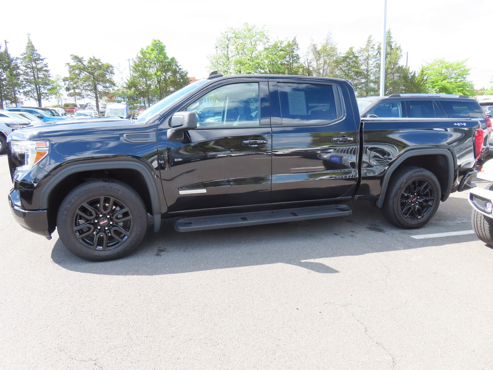 2022 GMC Sierra 1500 Limited Elevation