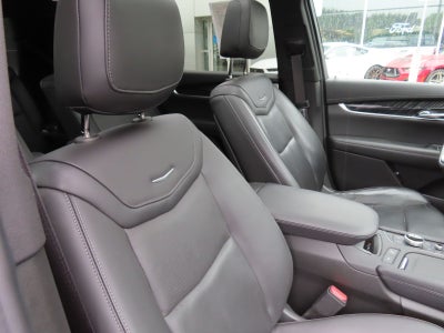2023 Cadillac XT6 Premium Luxury