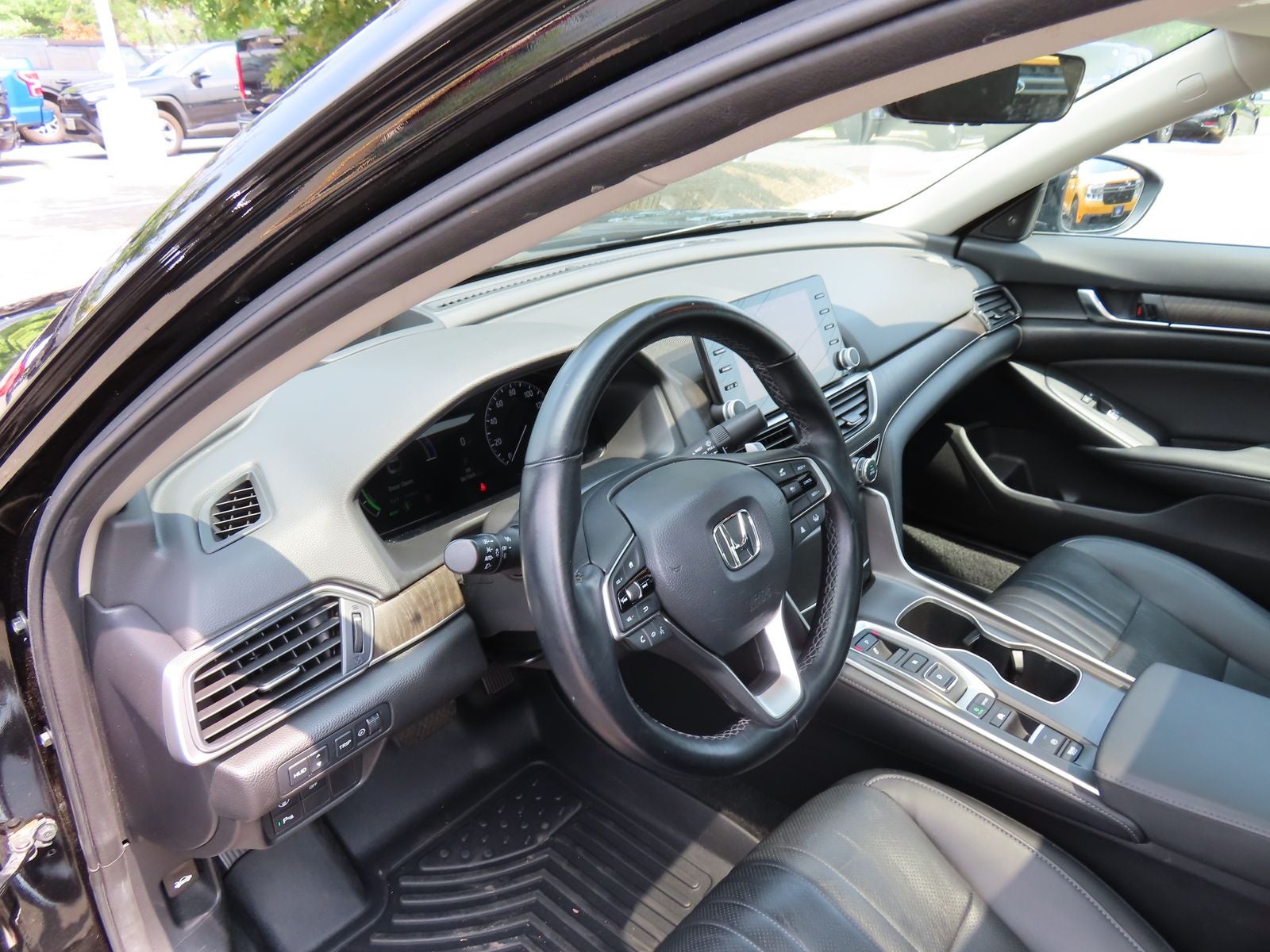 2022 Honda Accord Hybrid Touring