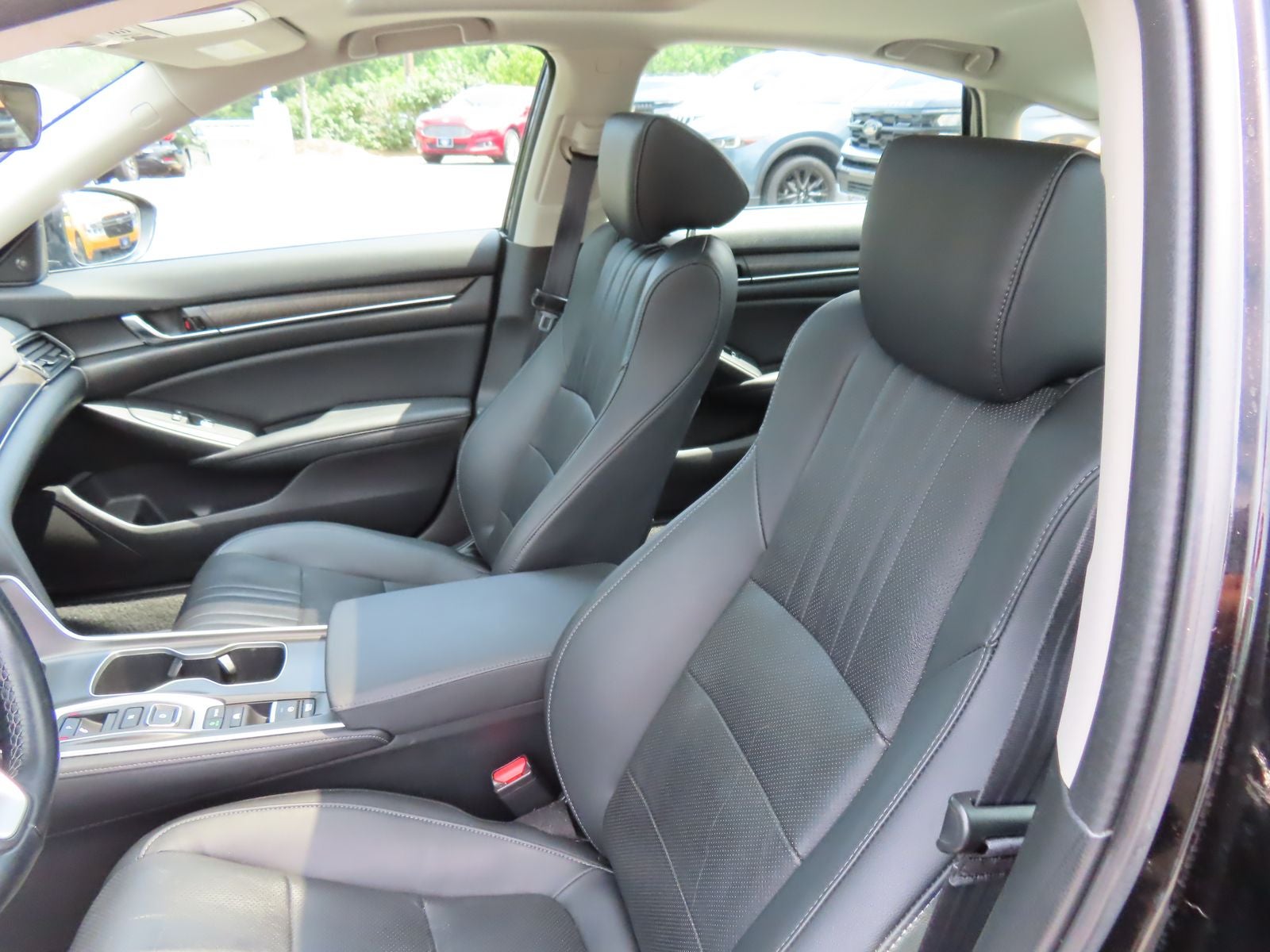 2022 Honda Accord Hybrid Touring
