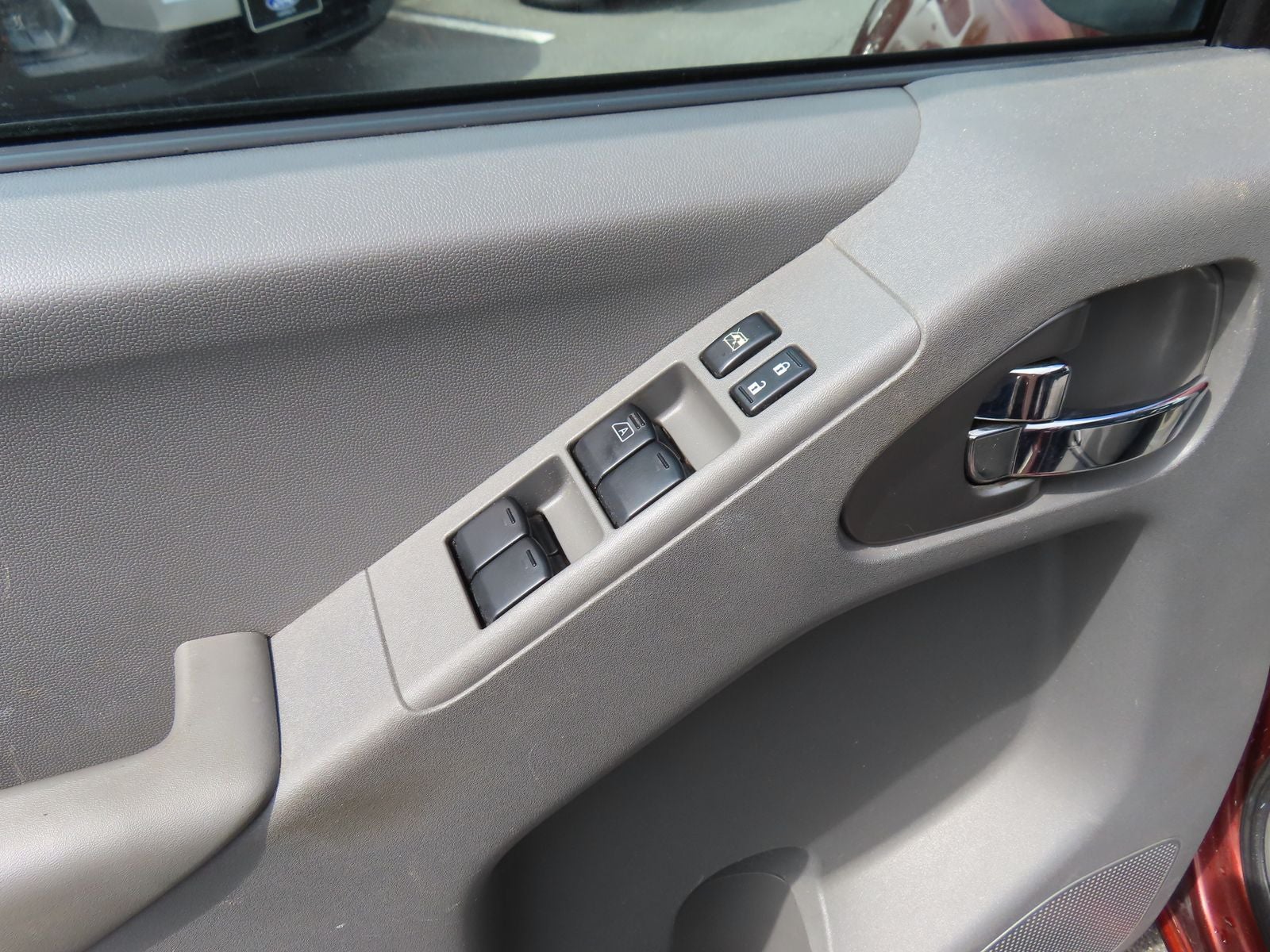 2016 Nissan Frontier SV