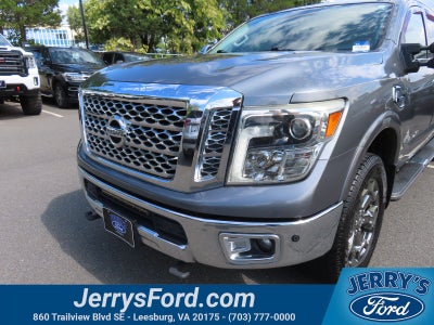 2017 Nissan Titan XD SL