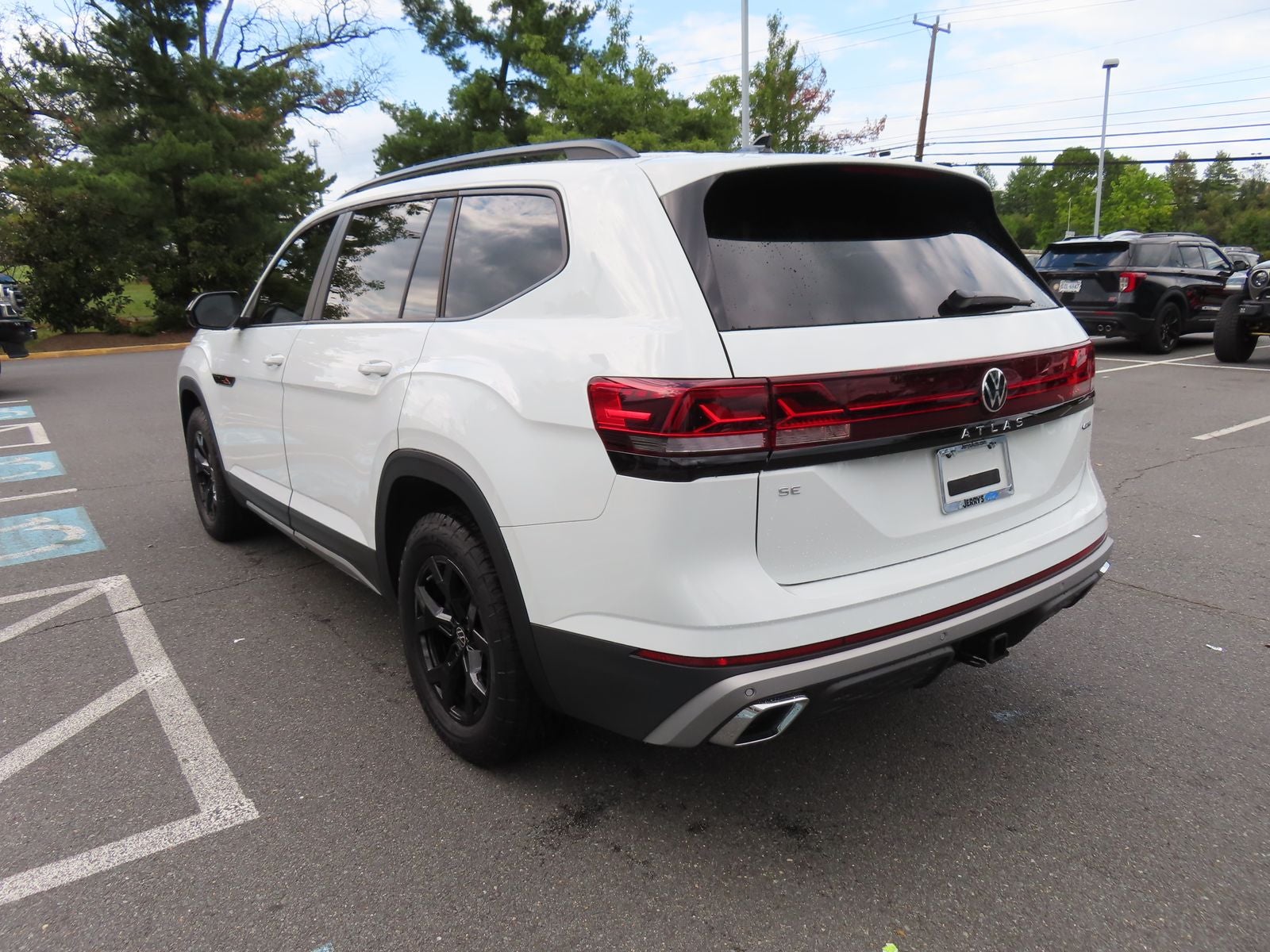 2025 Volkswagen Atlas 2.0T Peak Edition