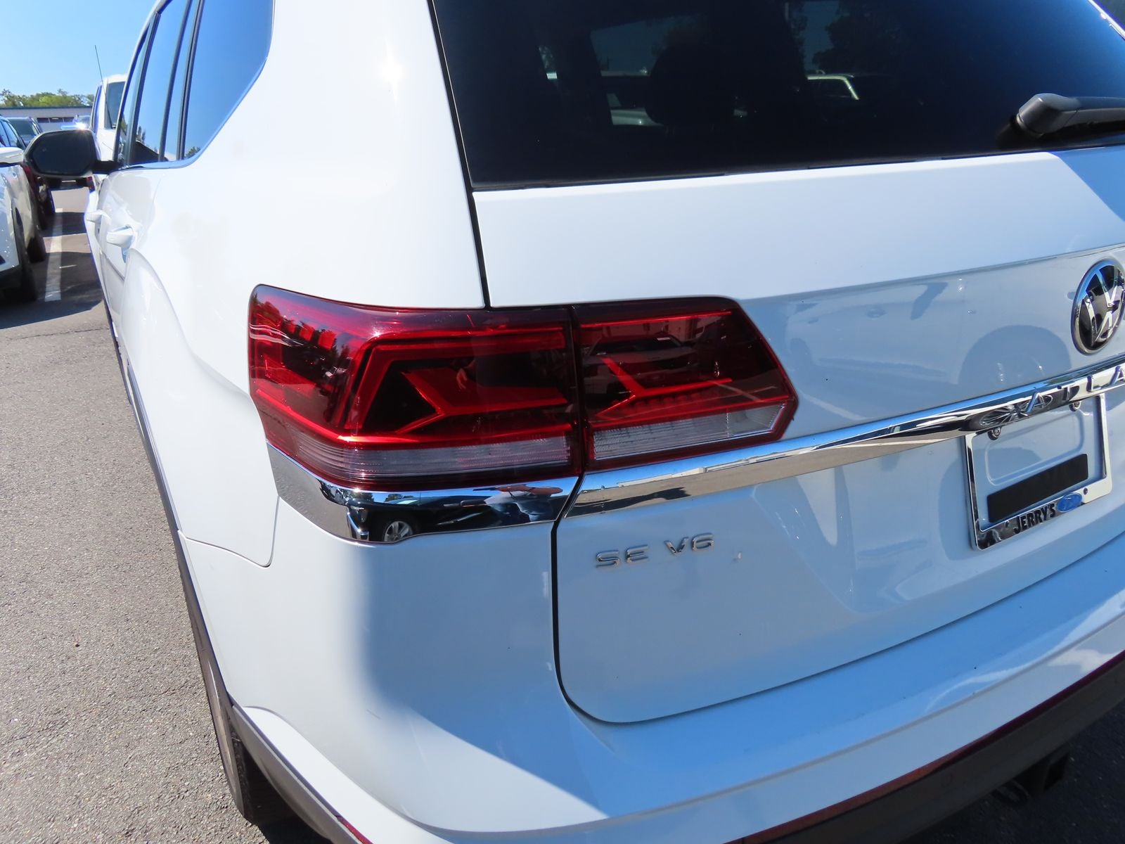 2022 Volkswagen Atlas 3.6L V6 SE w/Technology