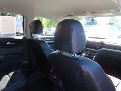 2022 Volkswagen Atlas 3.6L V6 SE w/Technology