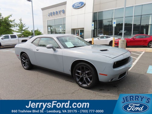 2022 Dodge Challenger SXT