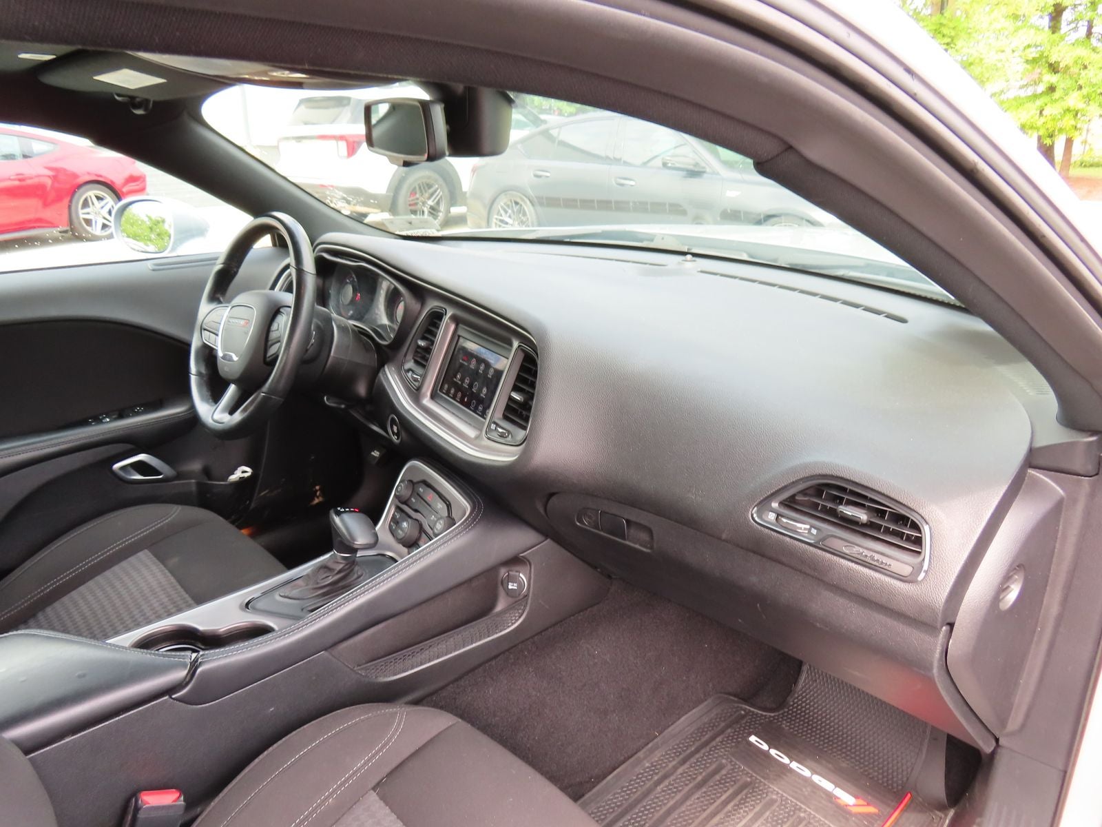 2022 Dodge Challenger SXT
