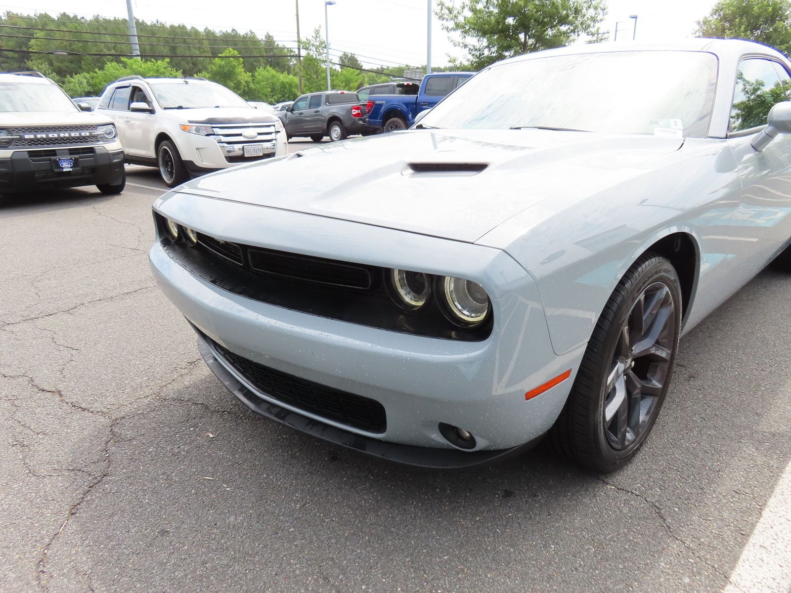 2022 Dodge Challenger SXT