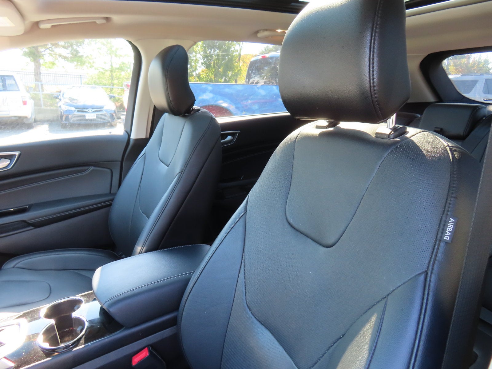 2017 Ford Edge Titanium