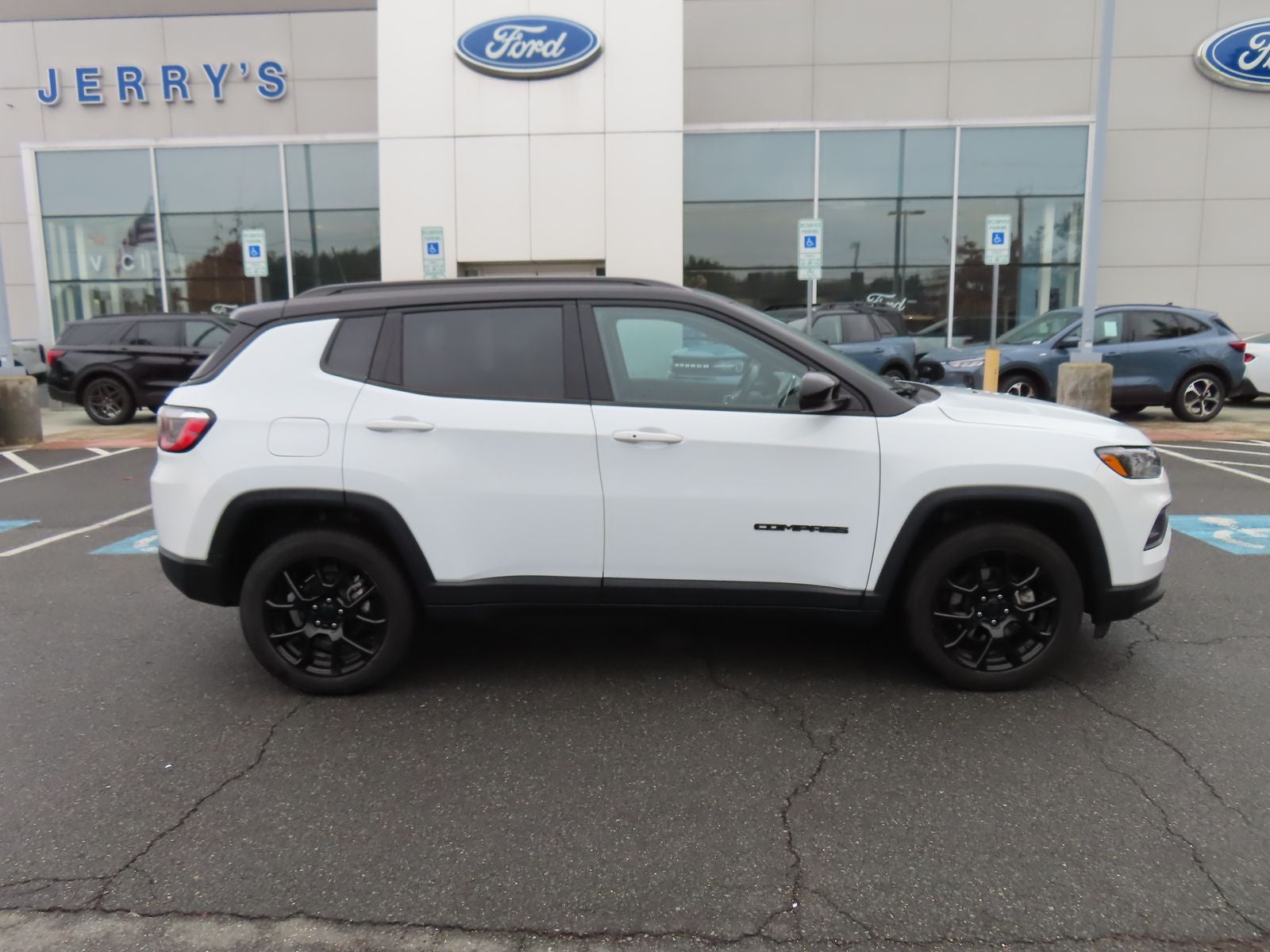 2022 Jeep Compass Altitude