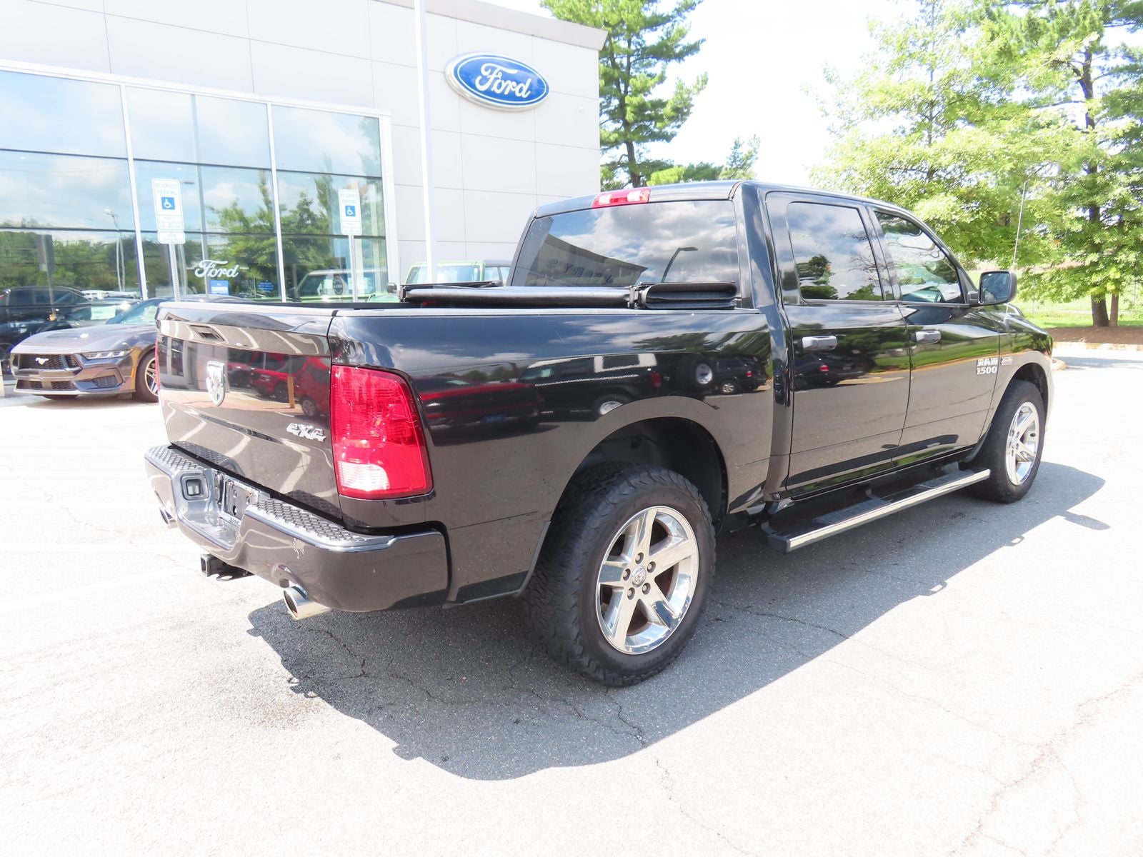 2018 RAM 1500 Express