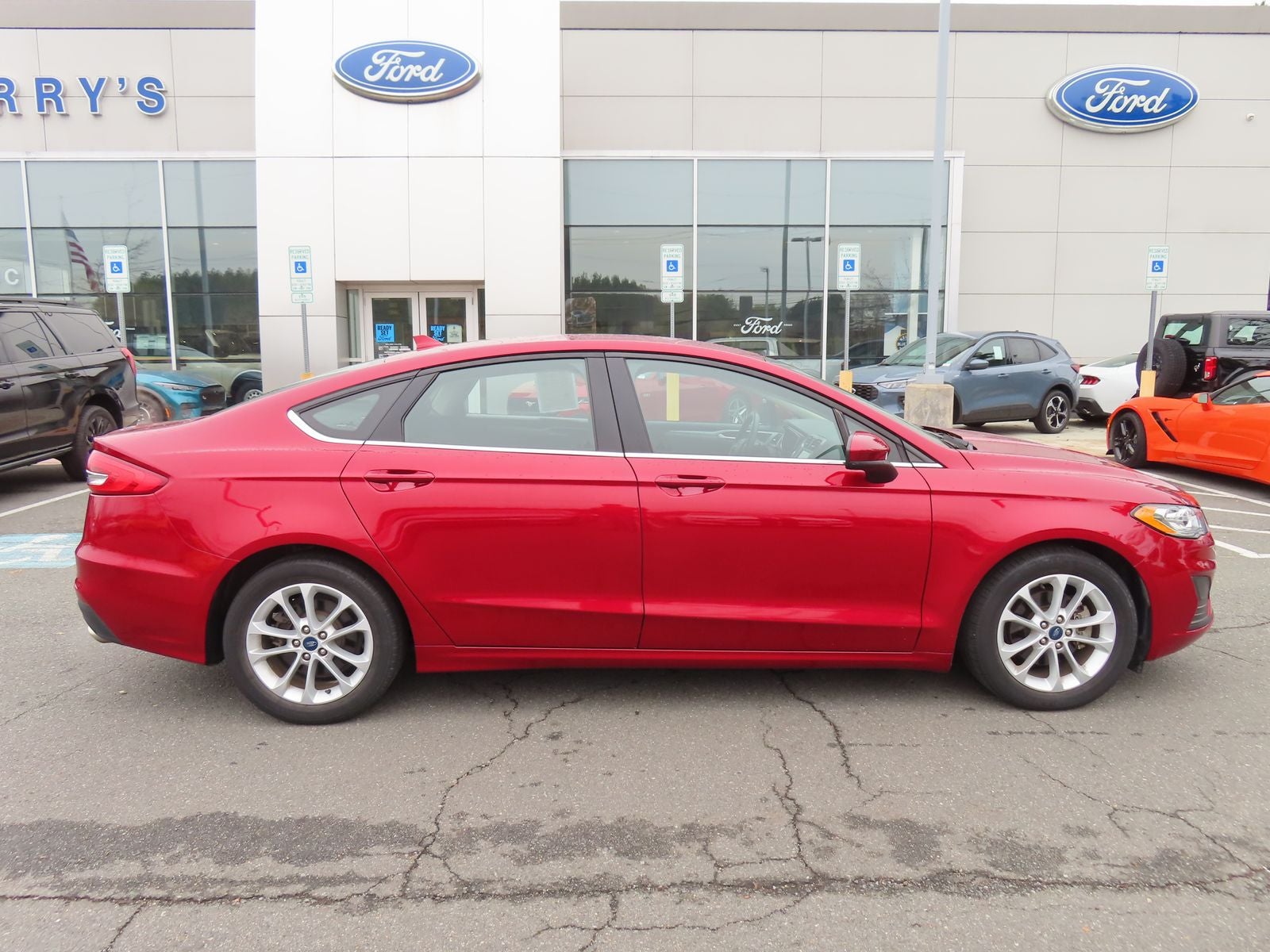 2019 Ford Fusion SE
