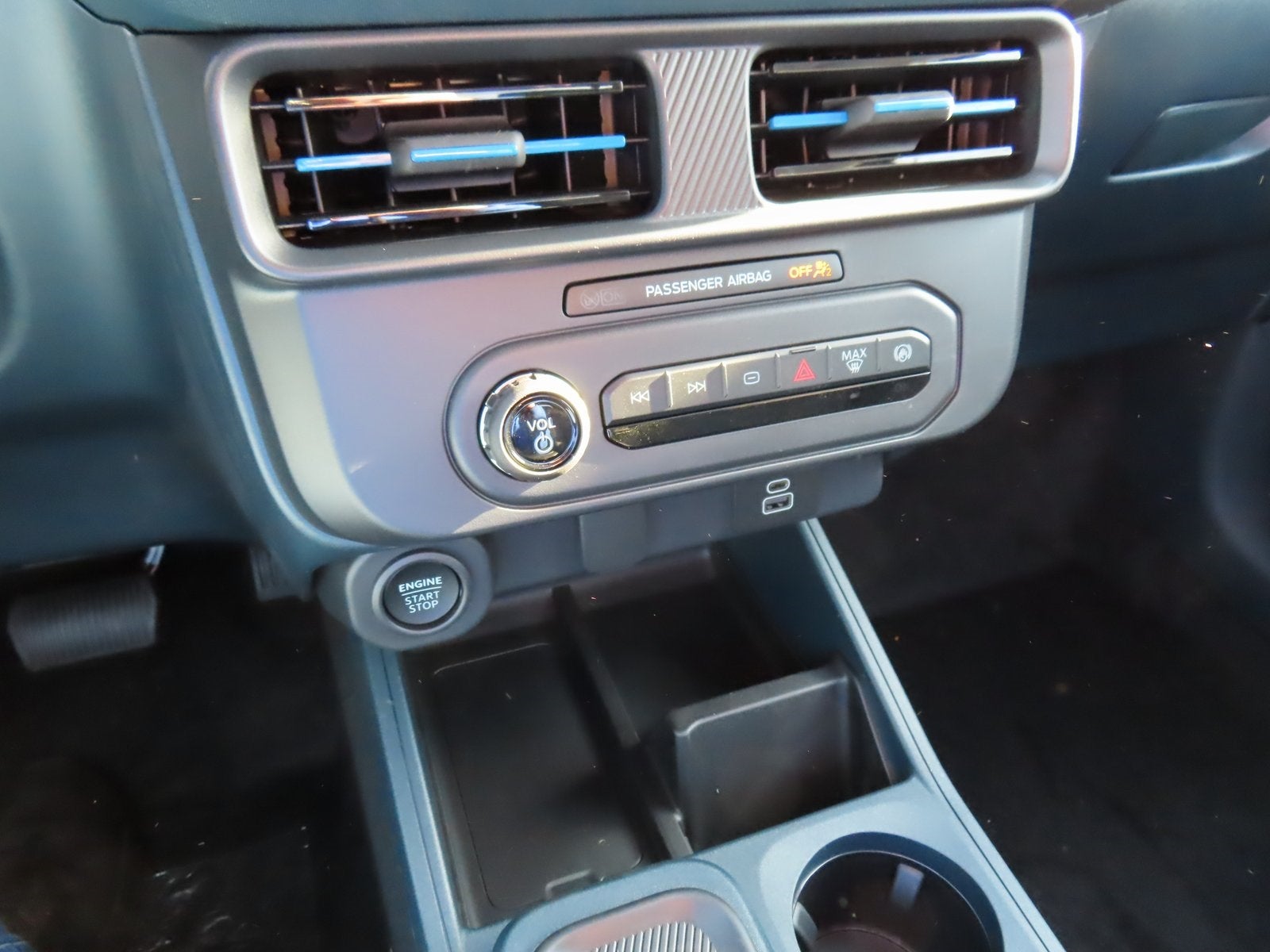 2026 Ford Maverick Lobo Standard 402A