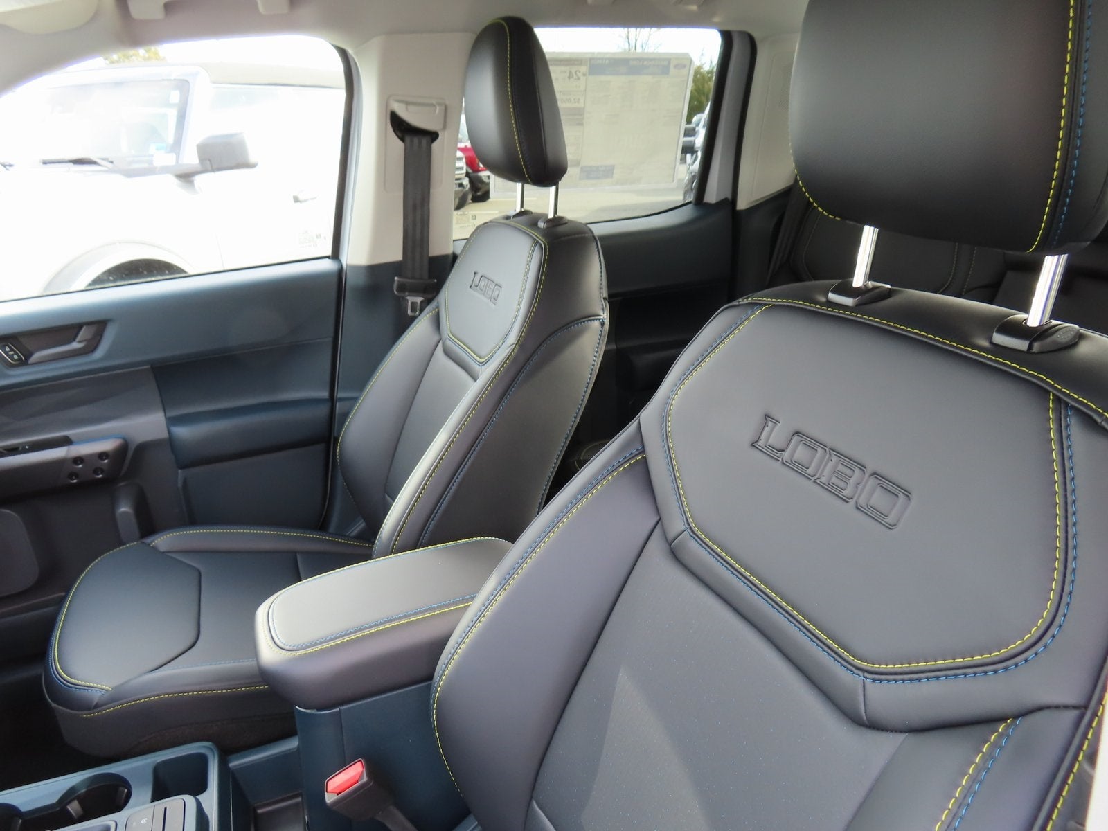 2026 Ford Maverick Lobo Standard 402A