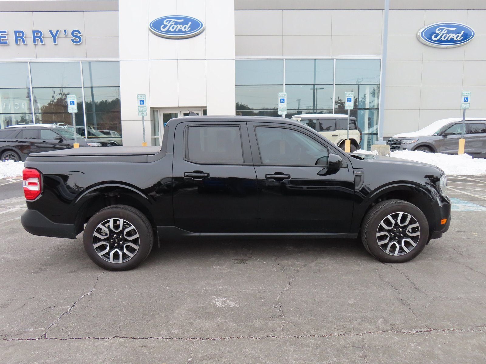 2023 Ford Maverick Lariat