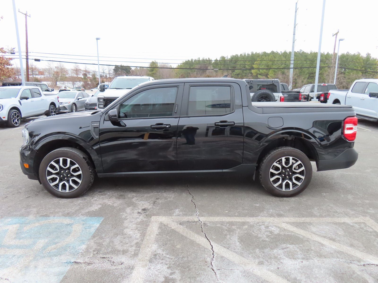 2023 Ford Maverick Lariat