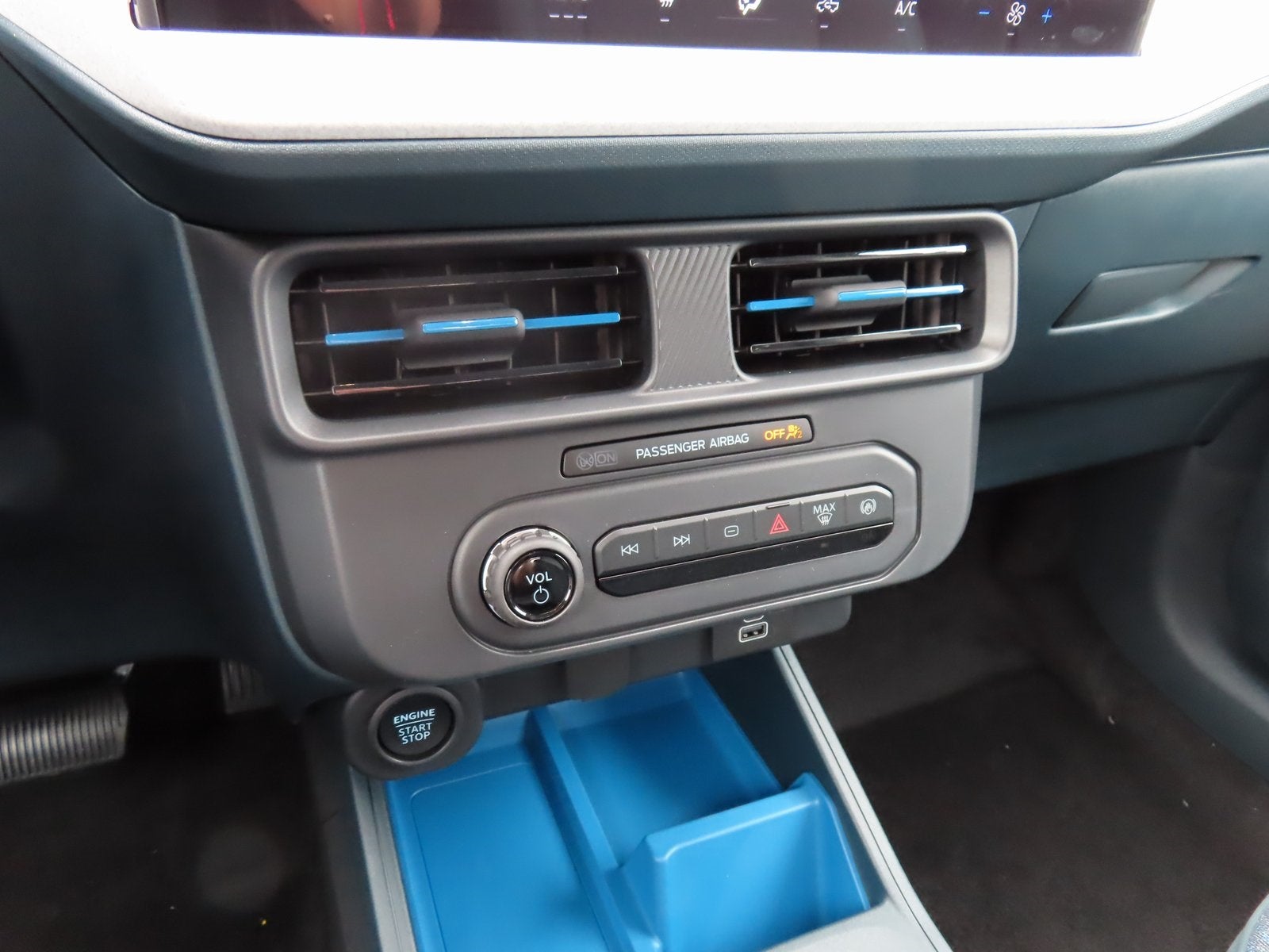 2025 Ford Maverick XLT 302A