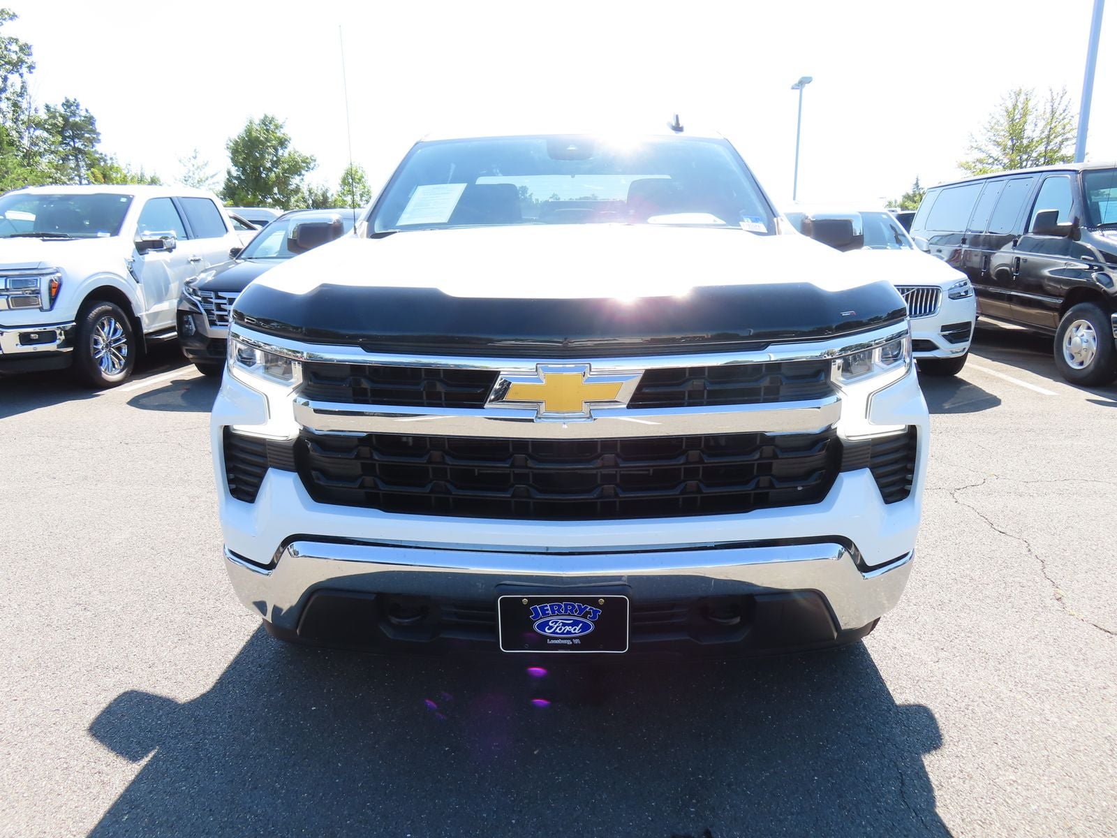2024 Chevrolet Silverado 1500 LT LT1