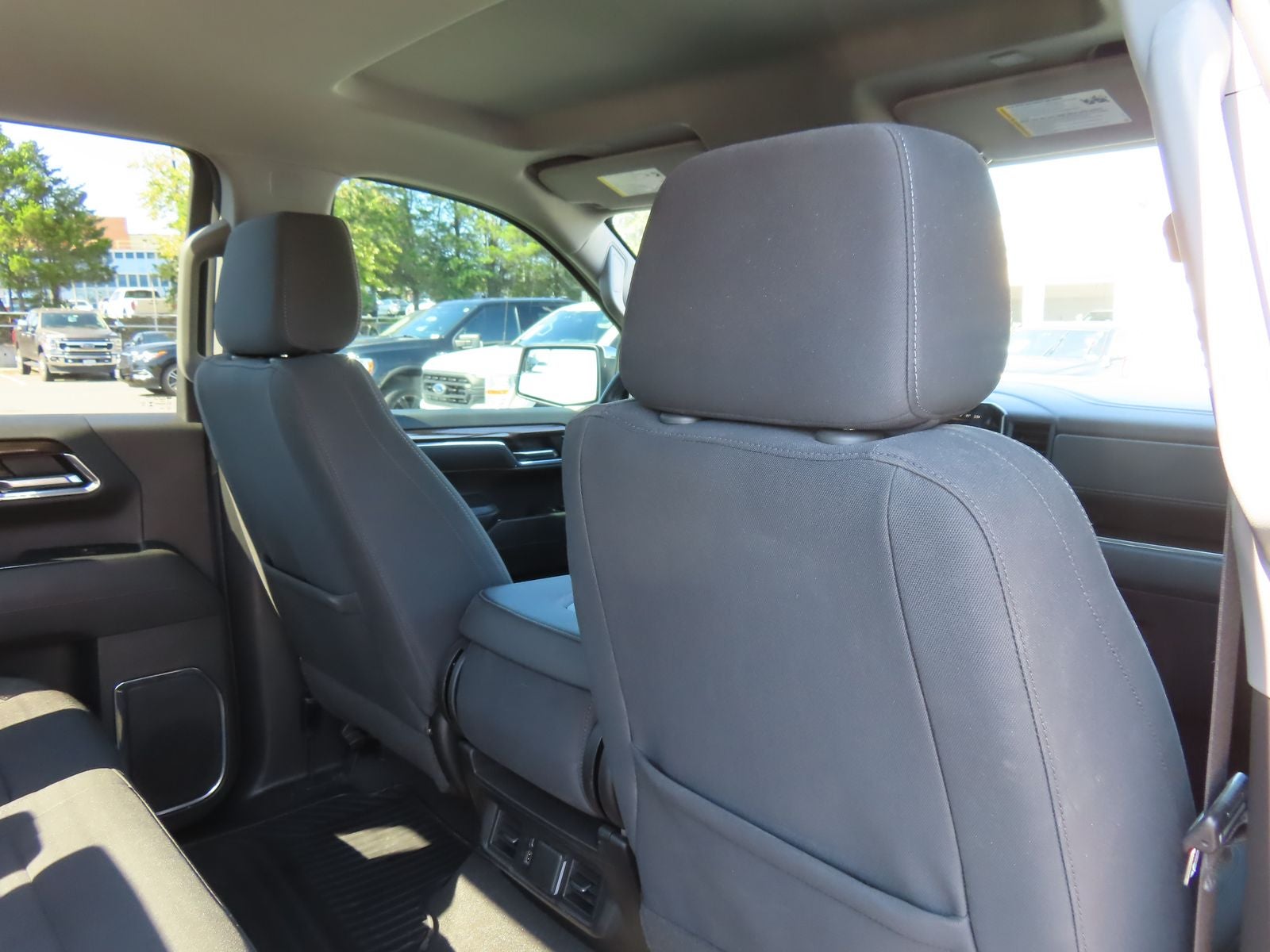 2024 Chevrolet Silverado 1500 LT LT1