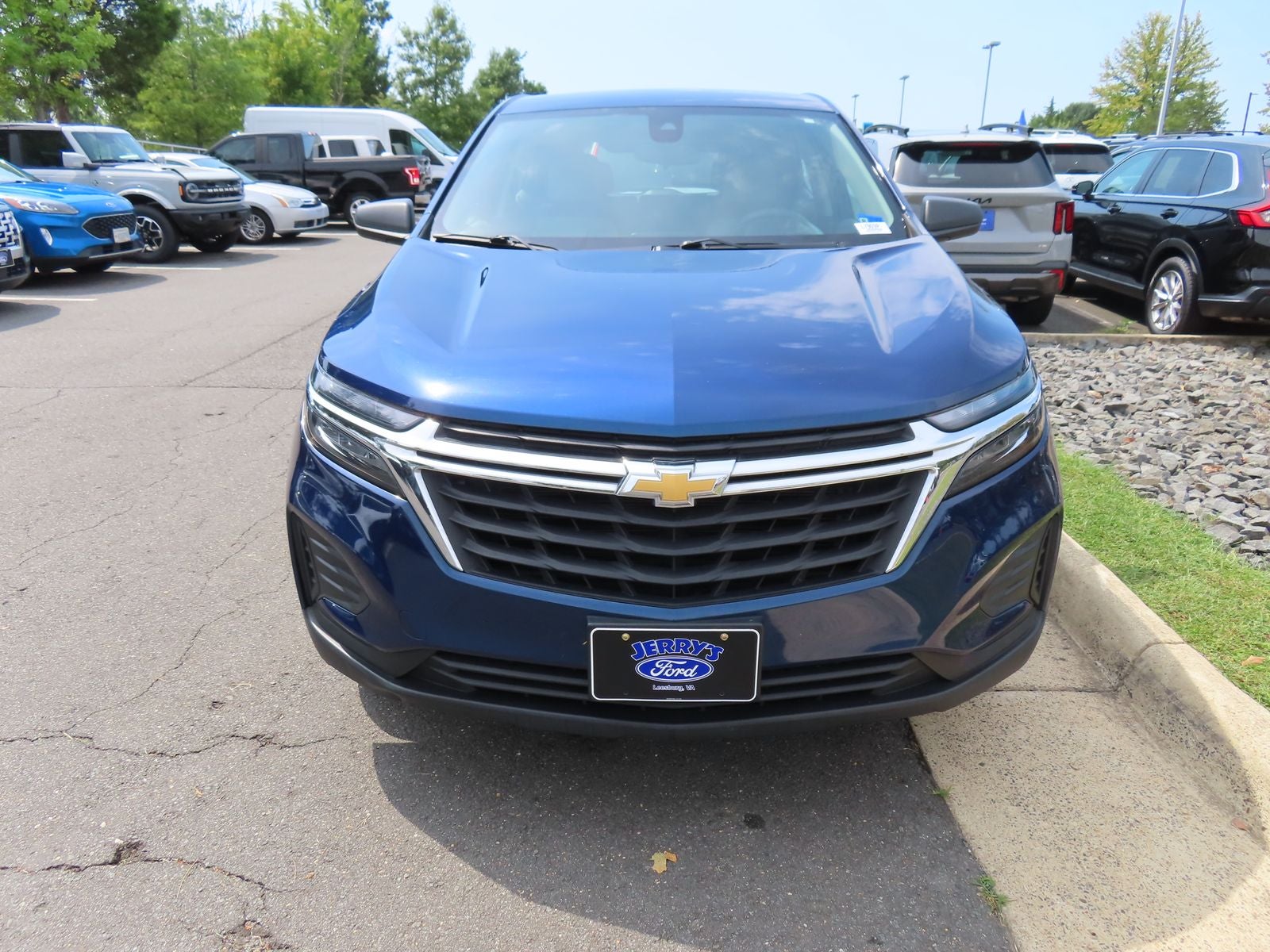 2023 Chevrolet Equinox LS