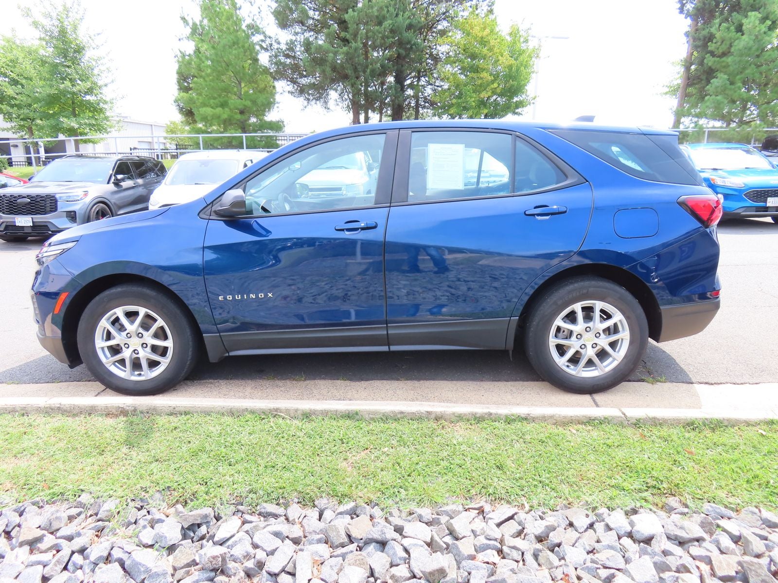 2023 Chevrolet Equinox LS