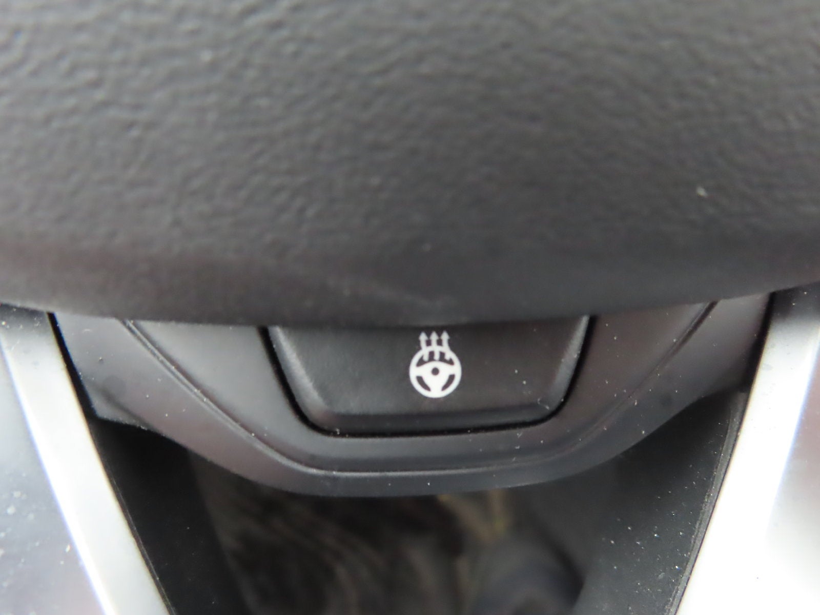 2024 BMW 2 Series 230i xDrive