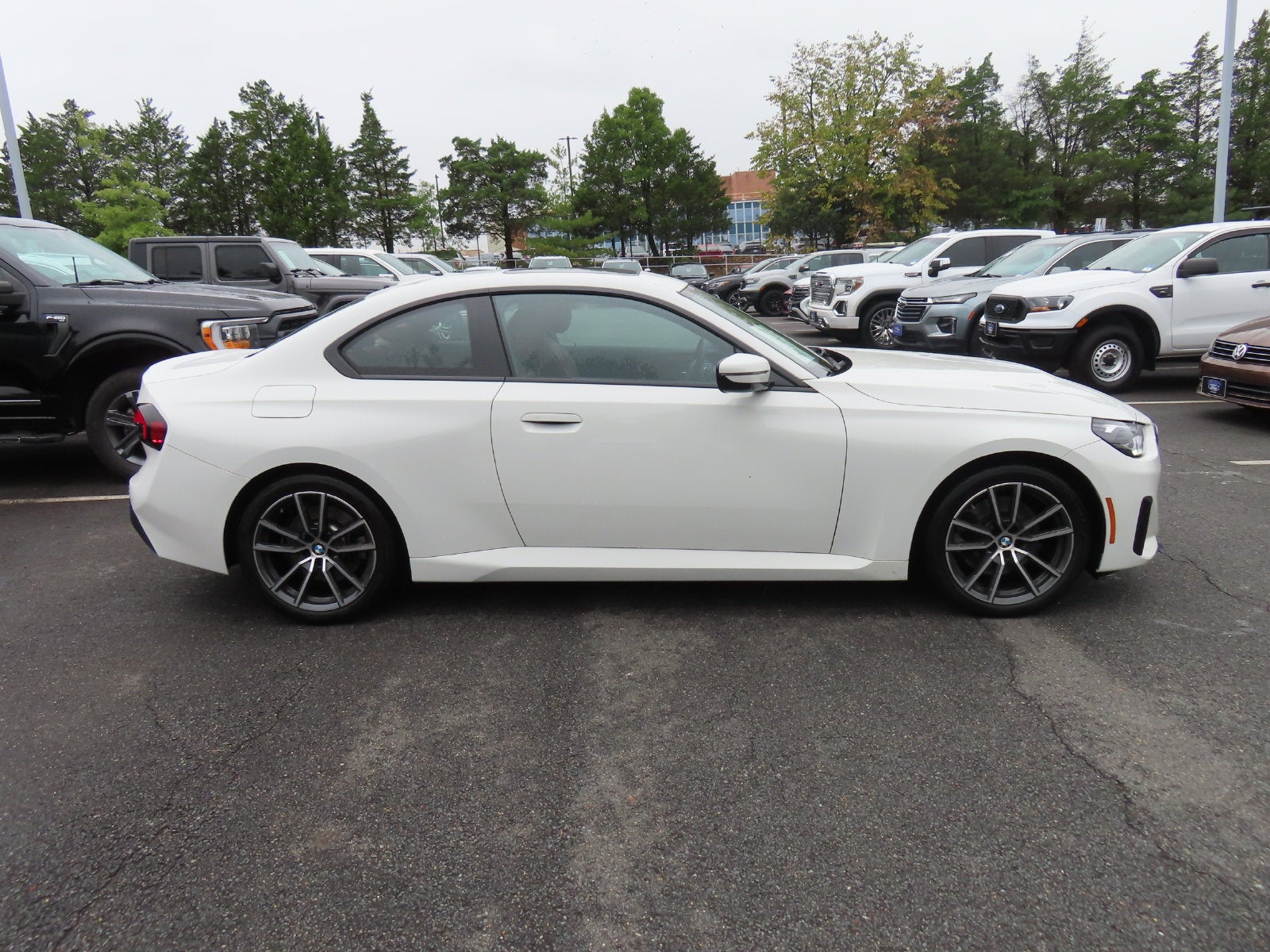 2024 BMW 2 Series 230i xDrive