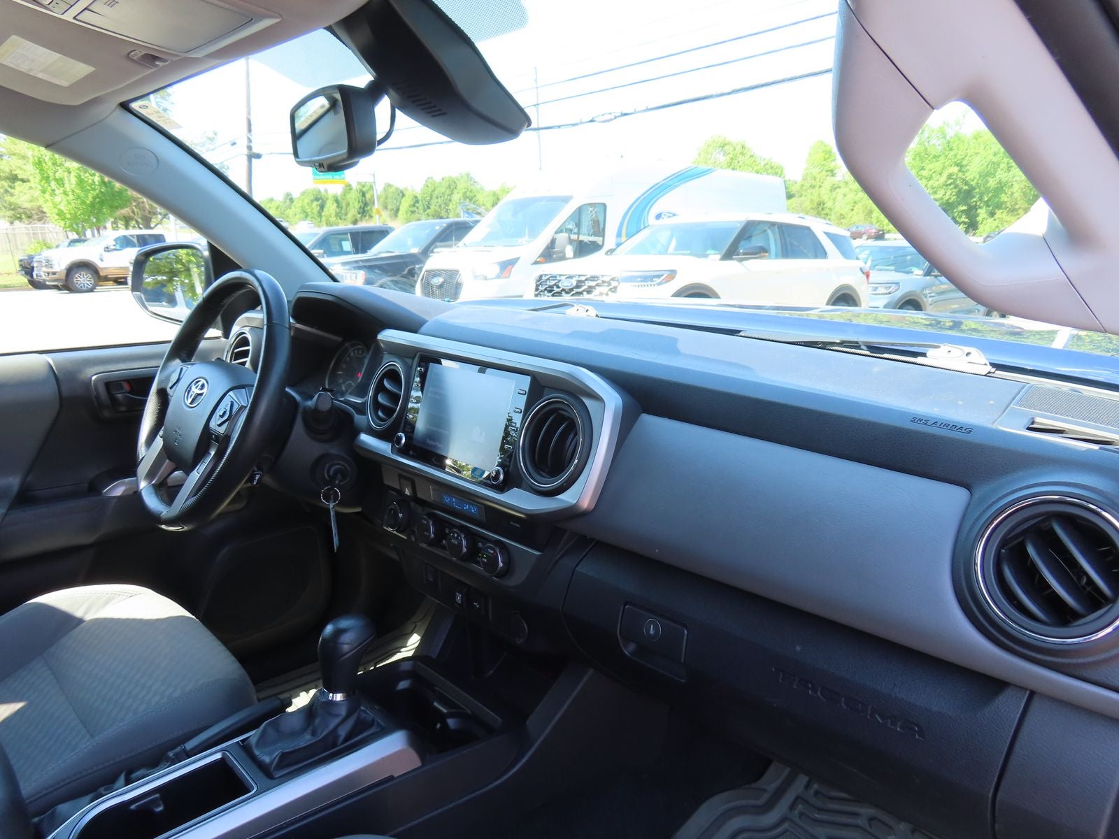 2022 Toyota Tacoma SR5 V6