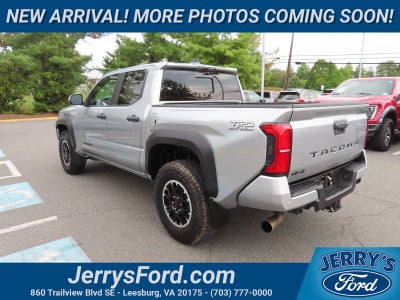2024 Toyota Tacoma TRD Off-Road