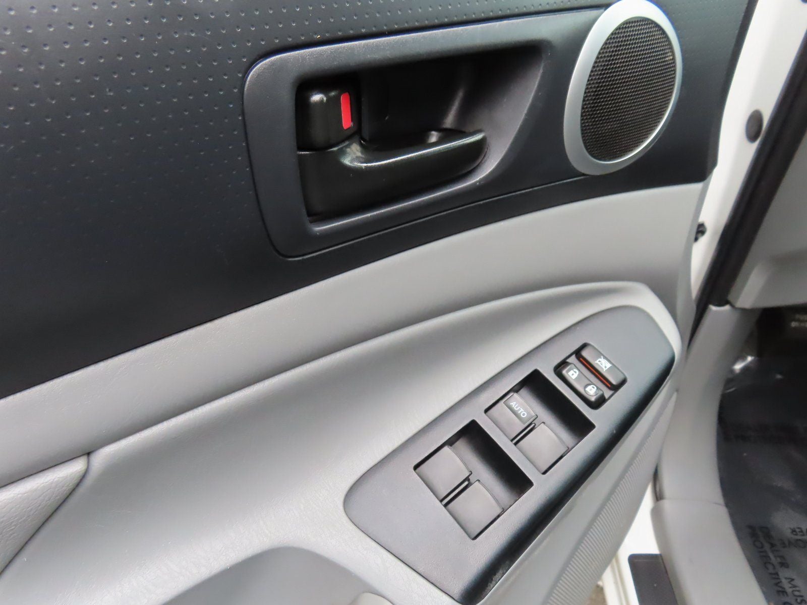 2015 Toyota Tacoma Base