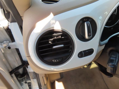 2016 Volkswagen Beetle 1.8T SEL